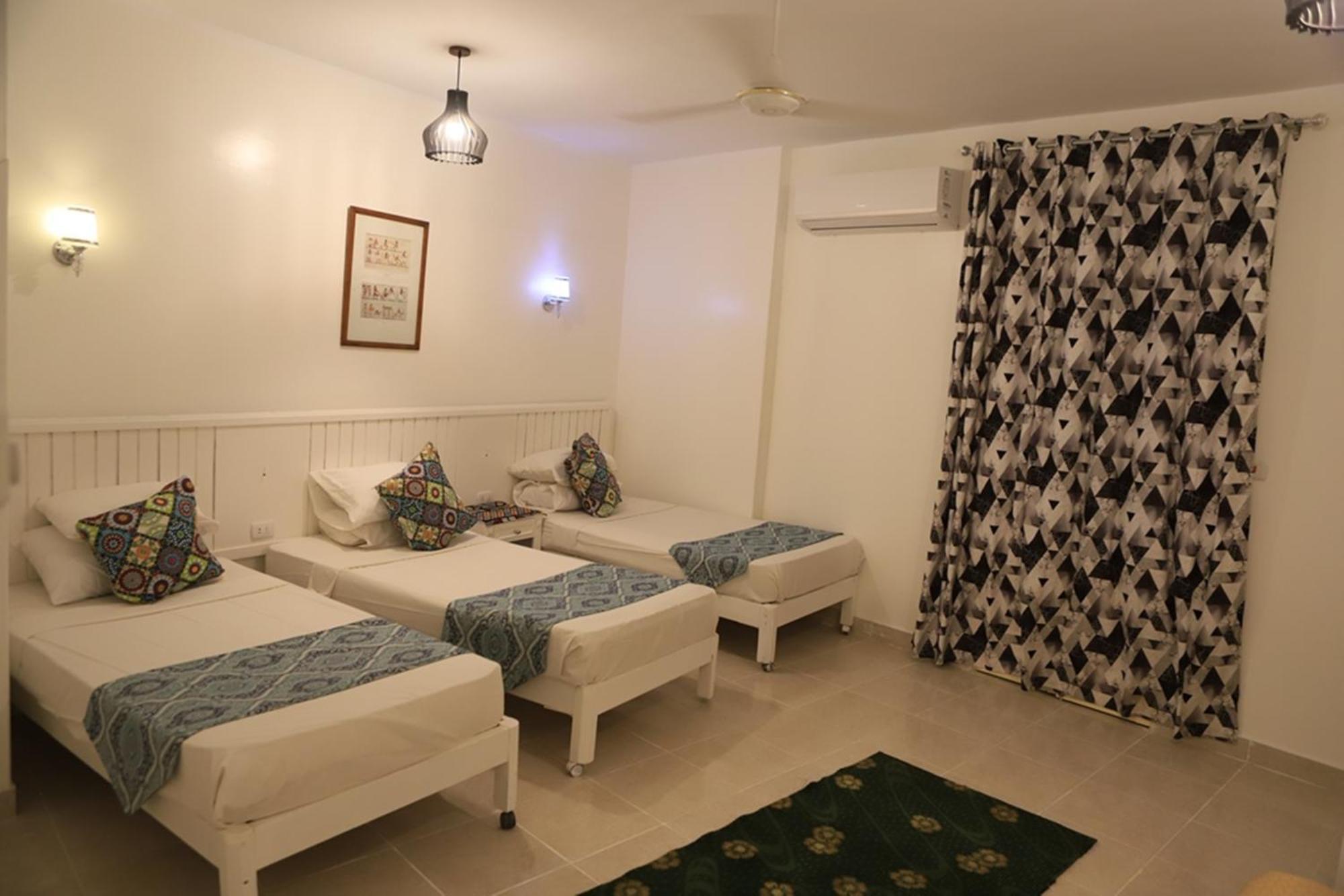 Amon Hotel Luxor Bagian luar foto