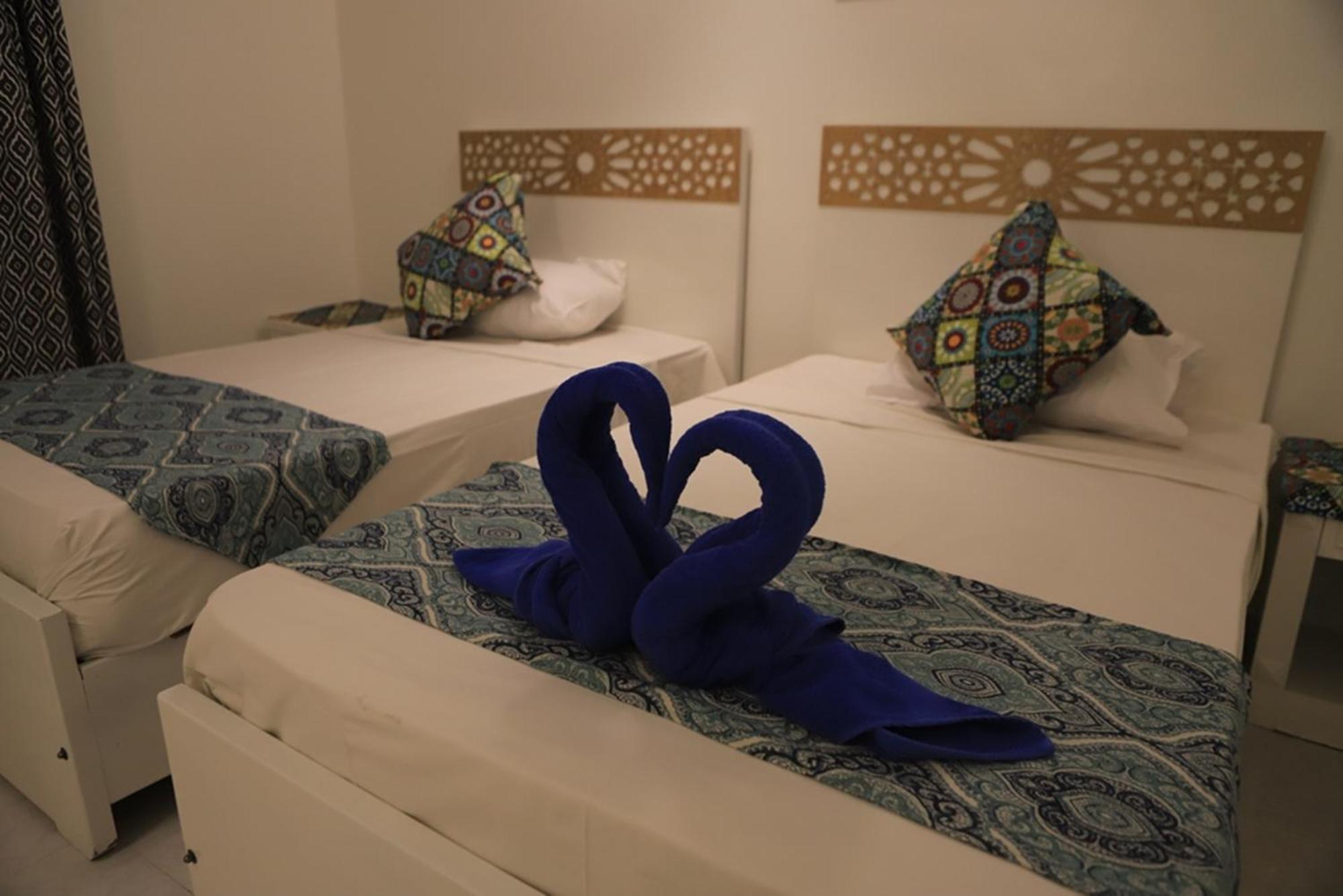 Amon Hotel Luxor Bagian luar foto