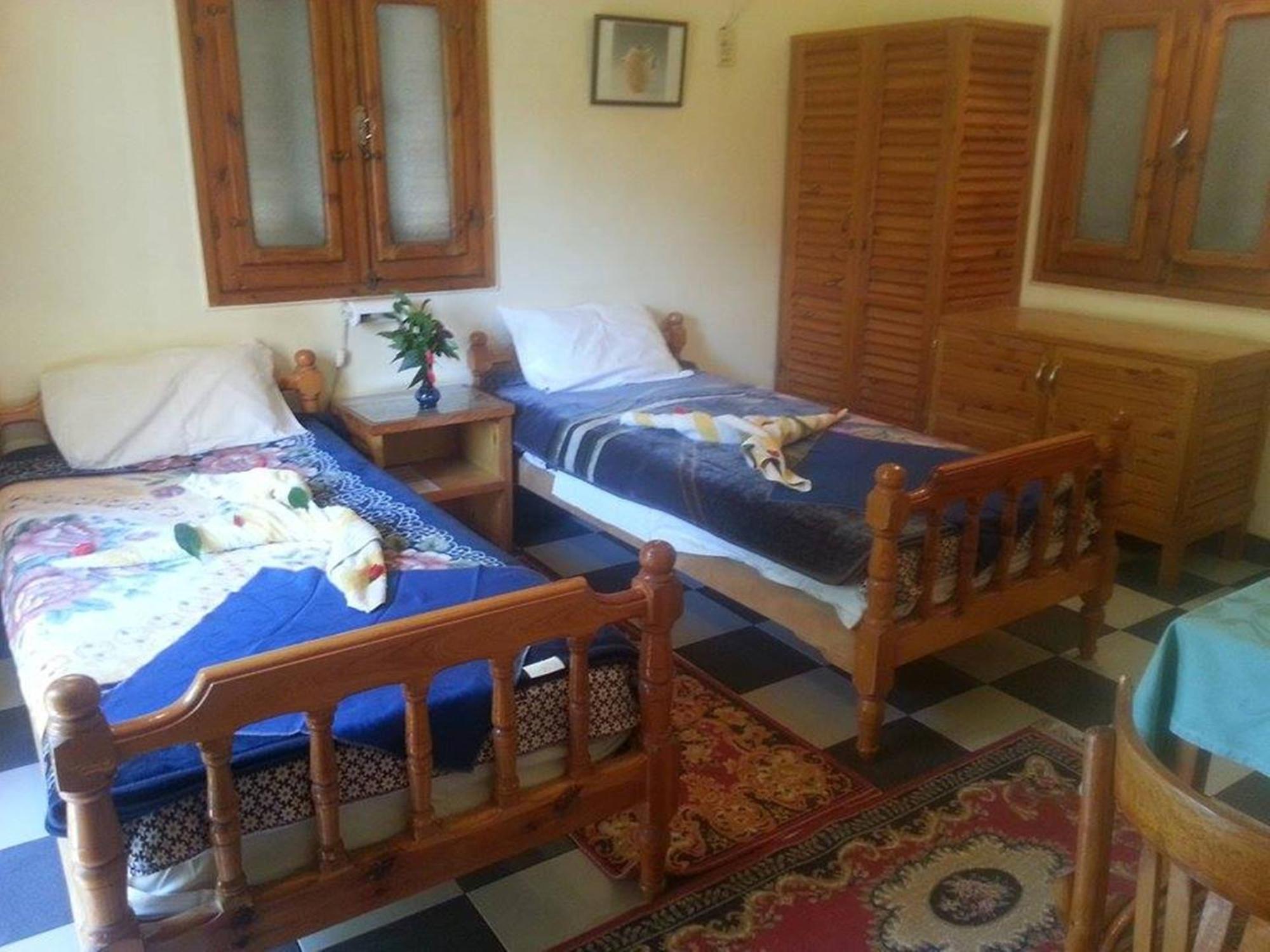 Amon Hotel Luxor Bagian luar foto