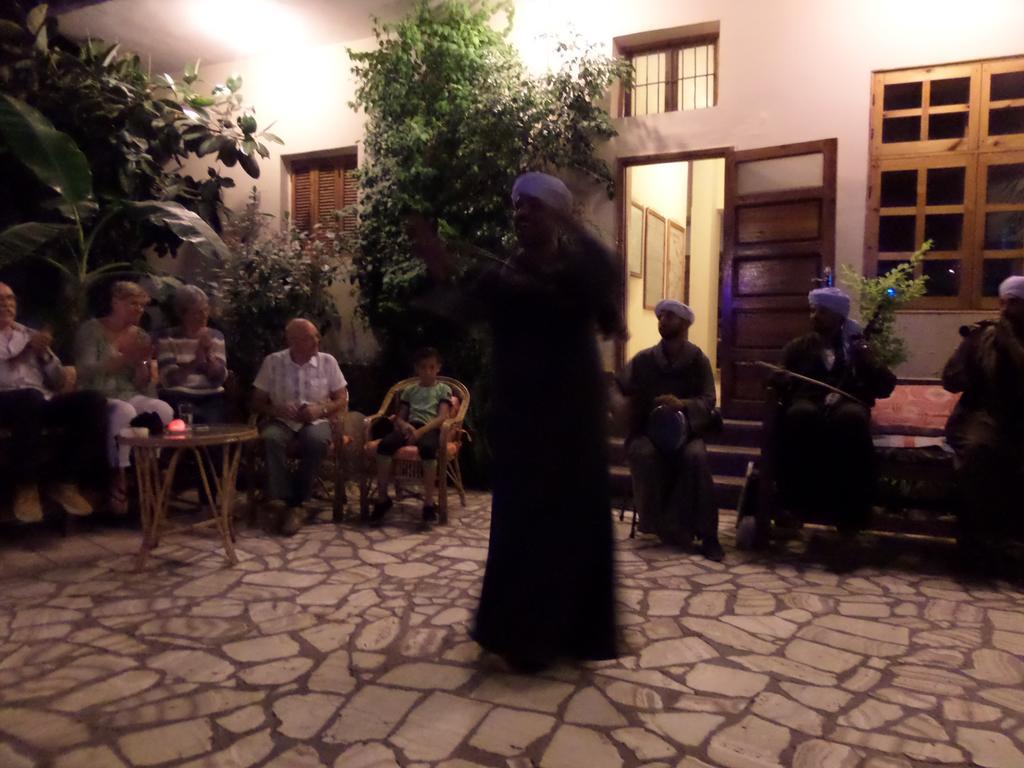 Amon Hotel Luxor Bagian luar foto