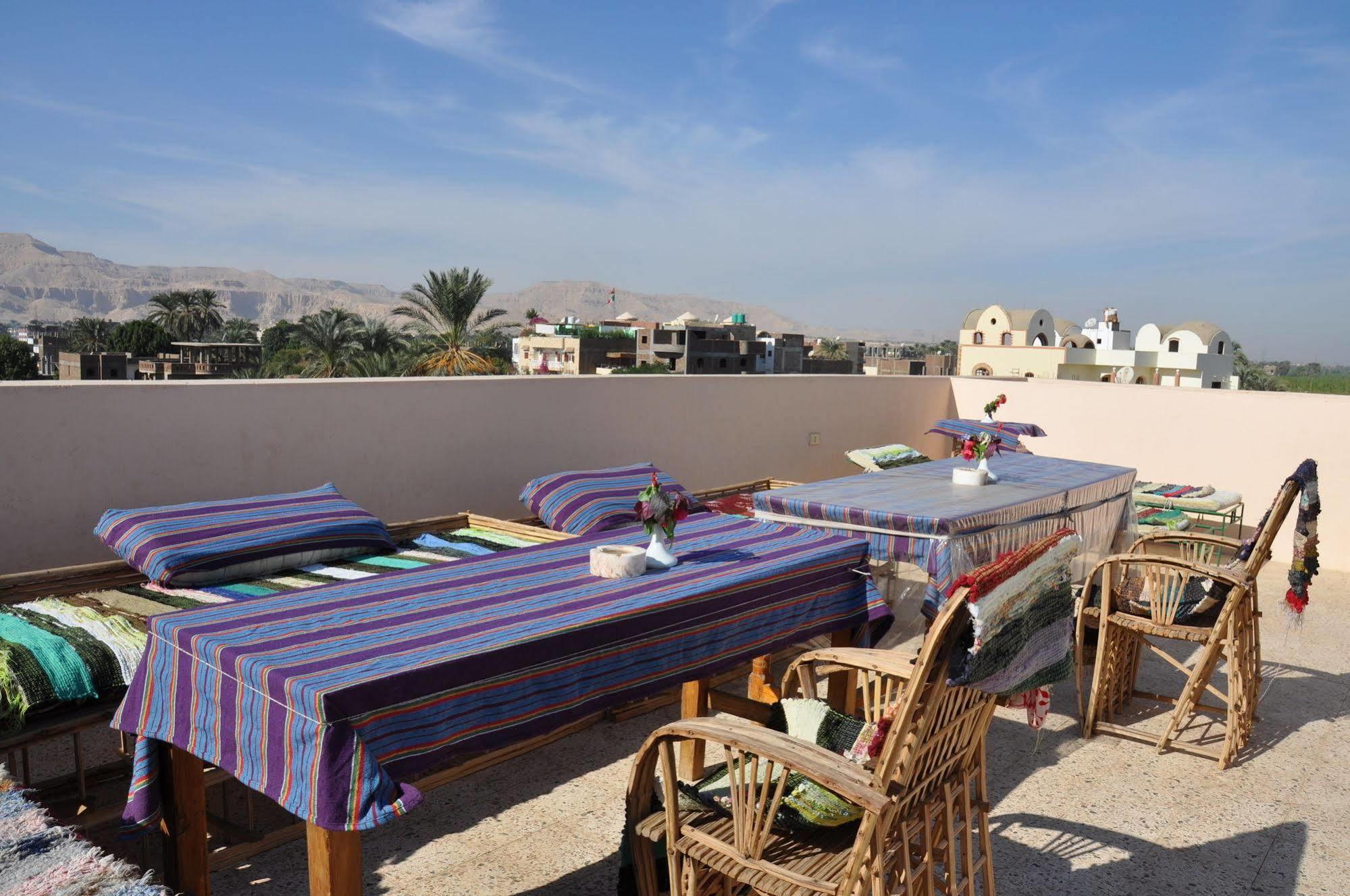 Amon Hotel Luxor Bagian luar foto
