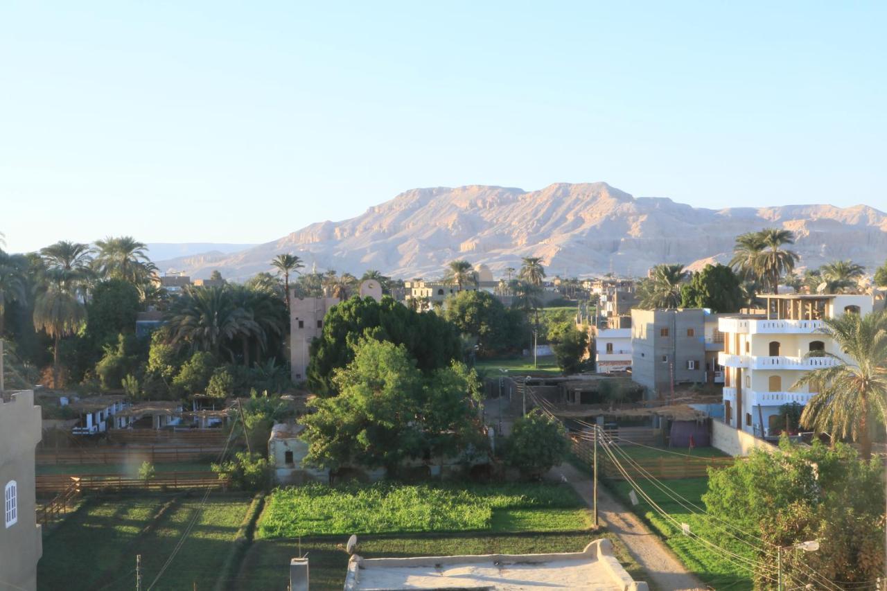 Amon Hotel Luxor Bagian luar foto
